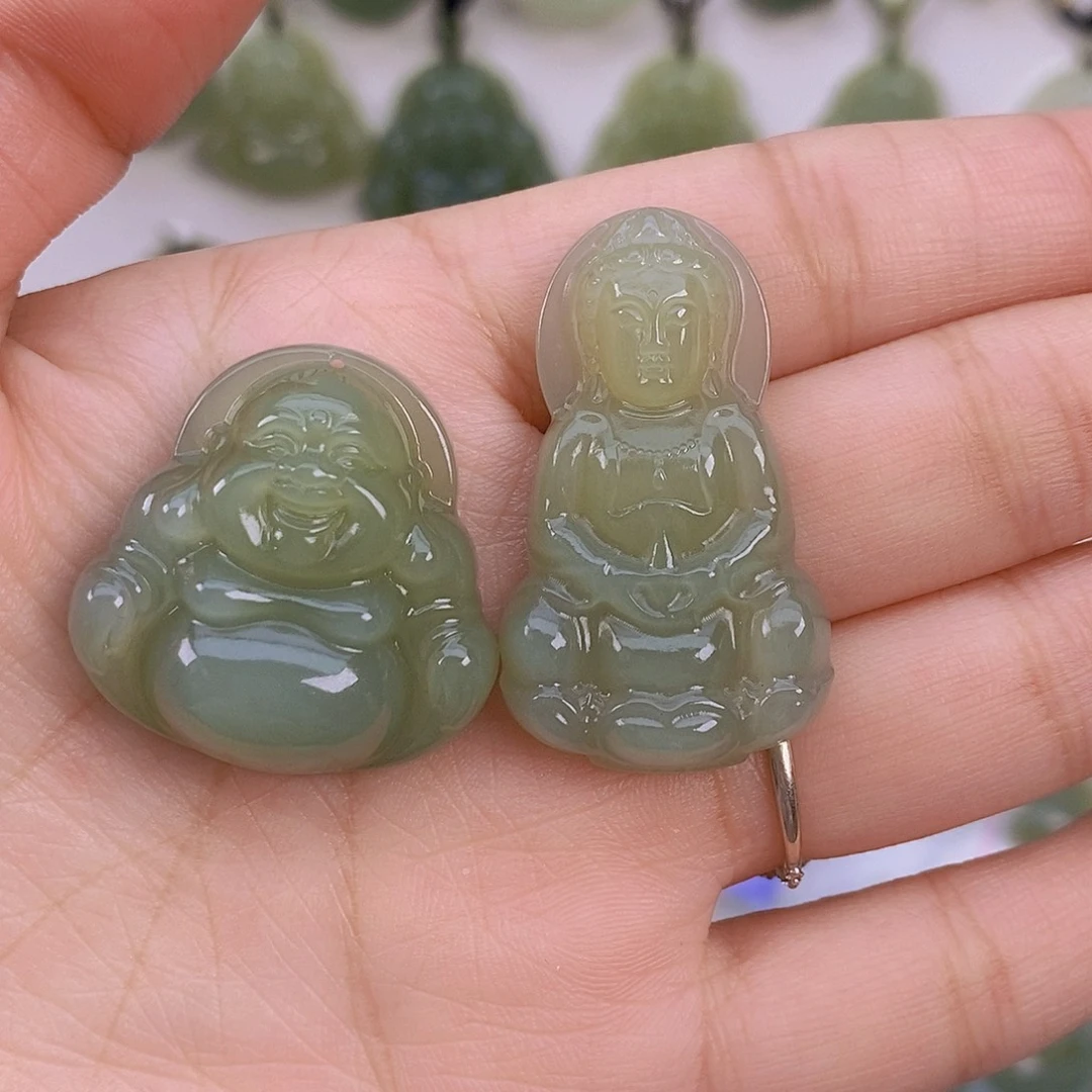 九****和田玉未镶嵌颈饰