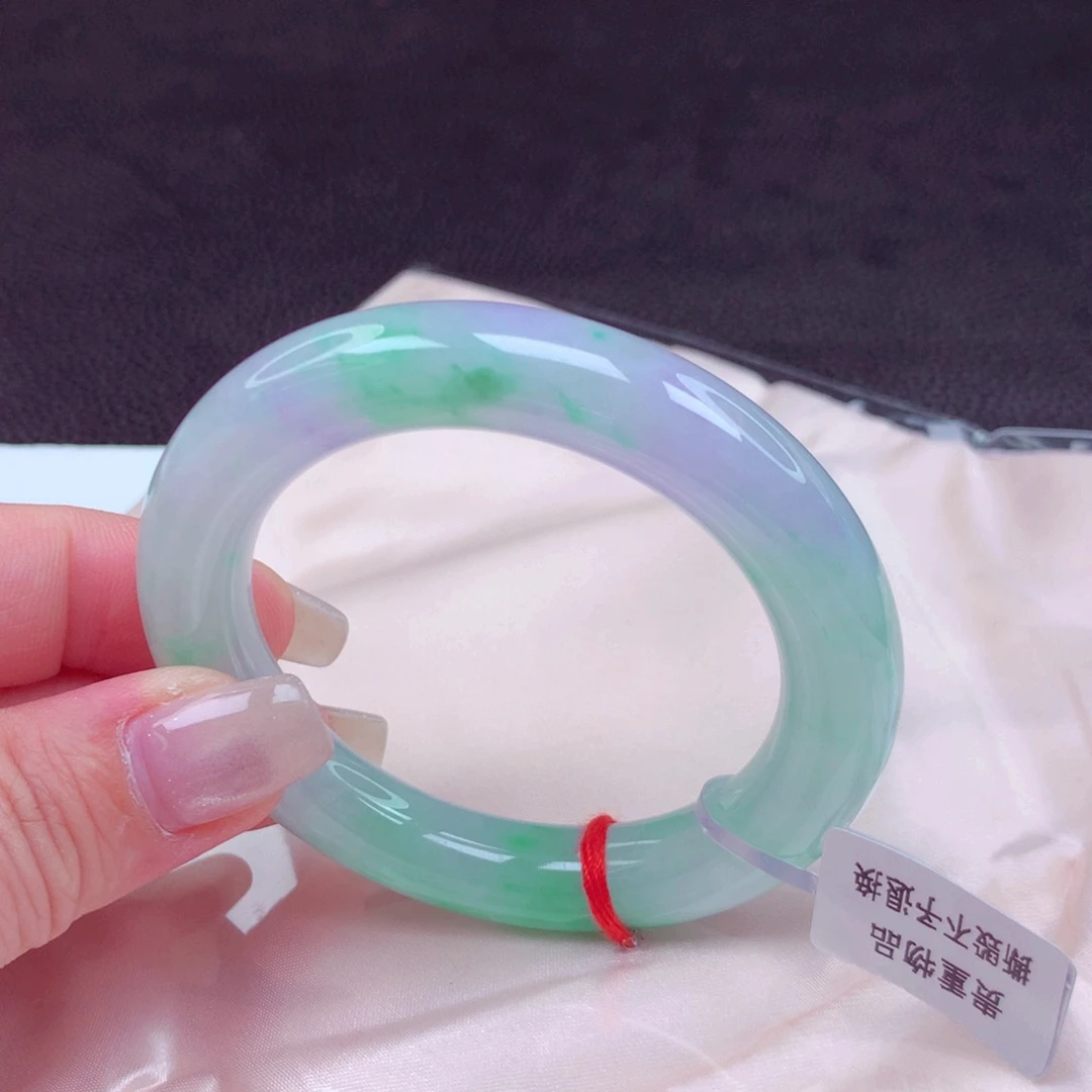 翡翠手镯未镶嵌手镯88