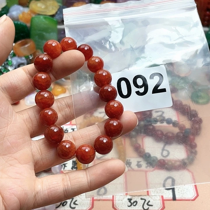 玛瑙/玉髓颈饰合金梓*