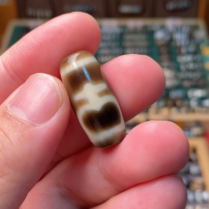 未镶嵌玛瑙/玉髓珠宝半成品