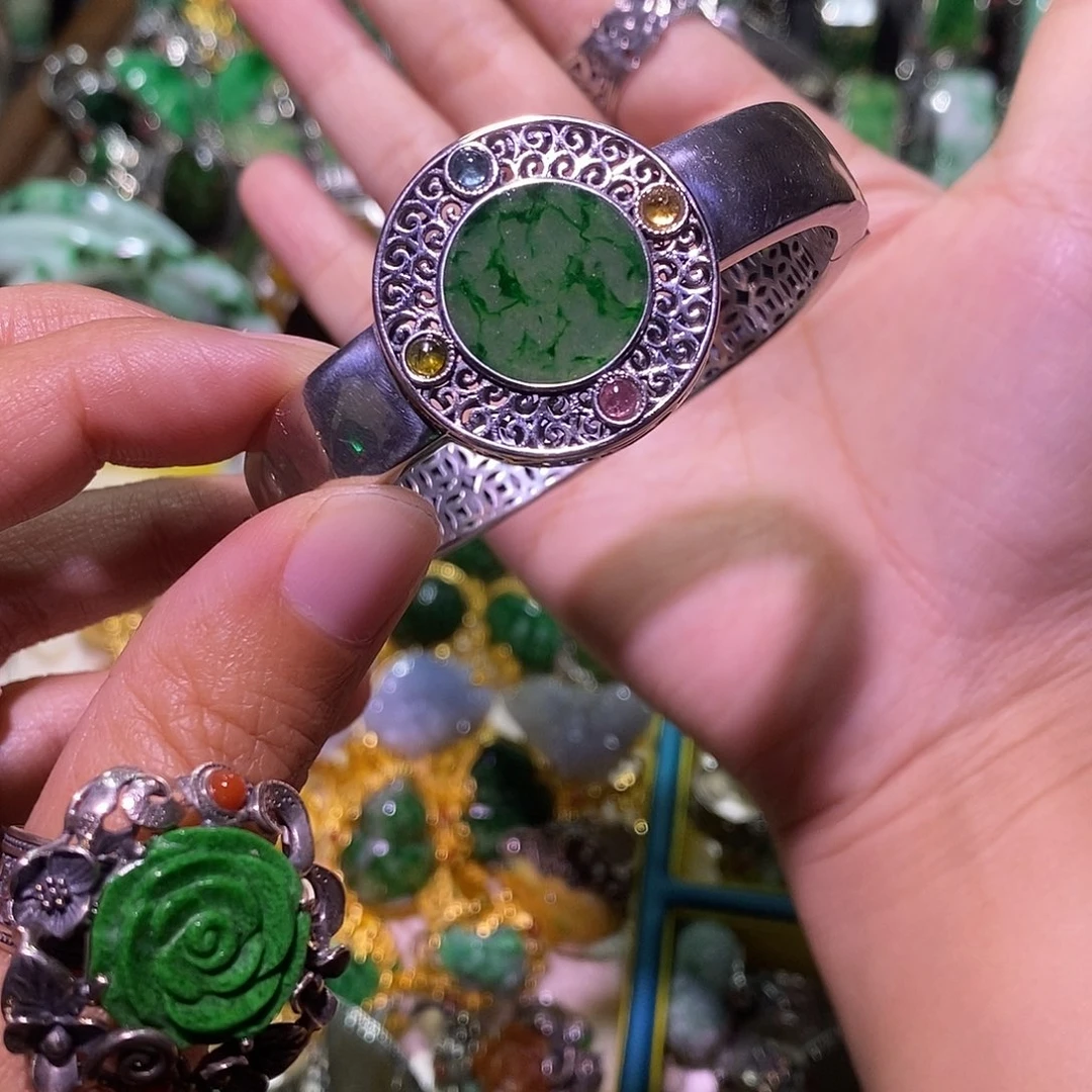 散珠翡翠57方镯炸炸炸炸炸炸