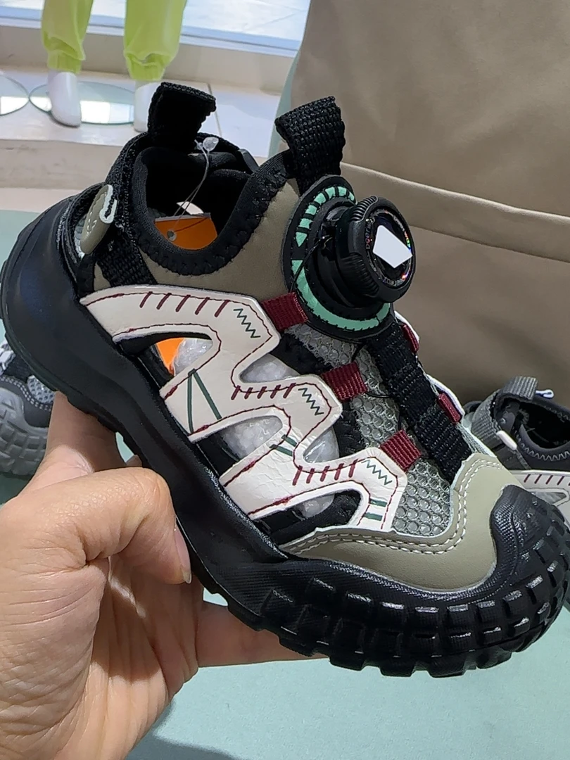 【6096】夏季新款！包头运动镂空透气凉鞋