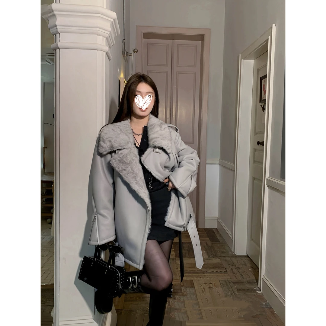 秋冬加厚抗风保暖大翻领机车外套皮毛一体夹克大衣