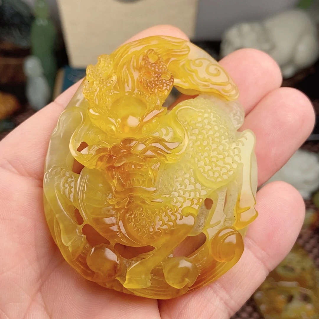 蛇纹石玉挂件未镶嵌嬿