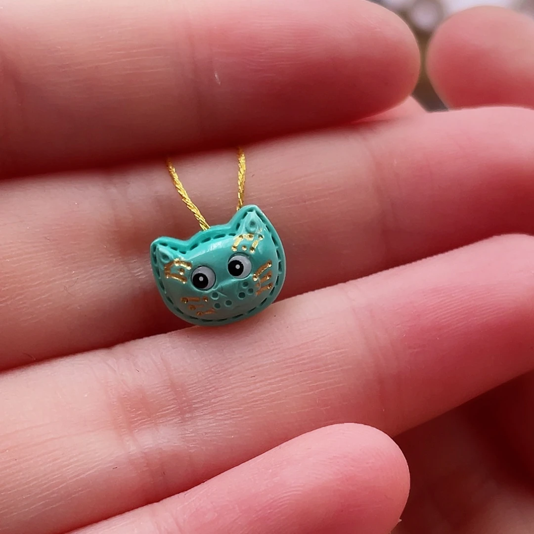 绿松石颈饰未镶嵌