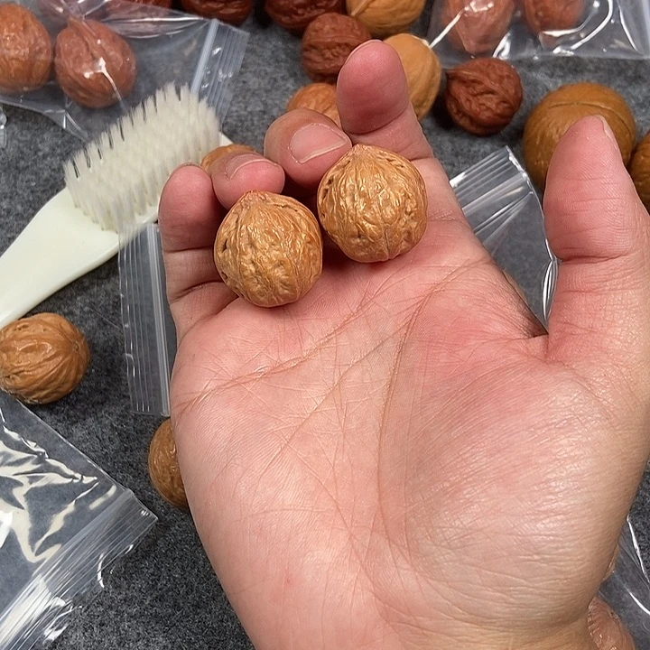 文玩核桃吊坠小佛肚