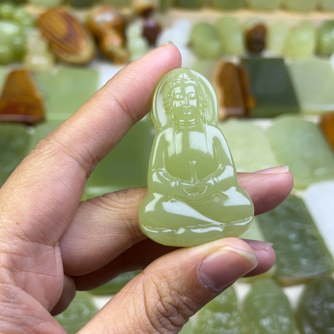 新疆昆仑山料观音