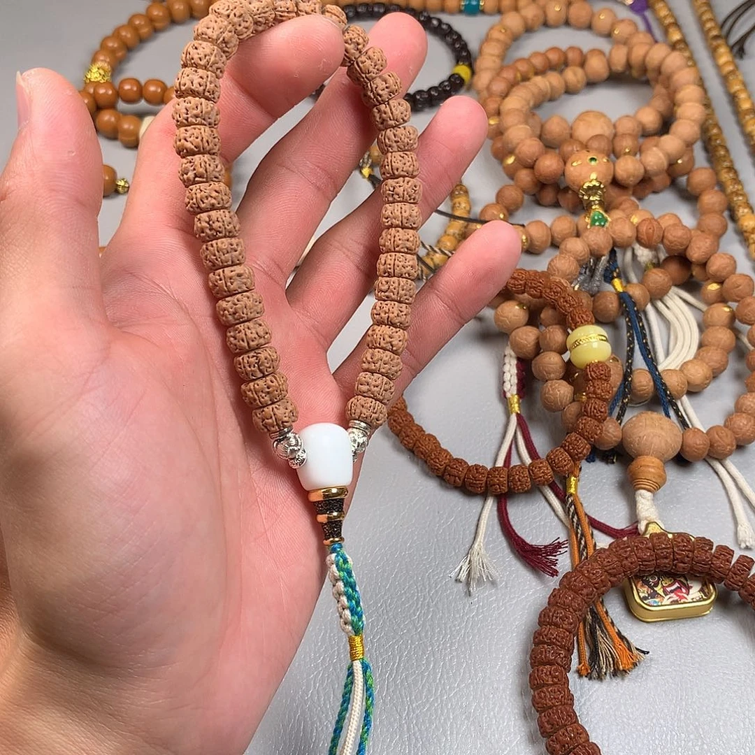 金刚菩提吊坠。。。。。。。。。。。