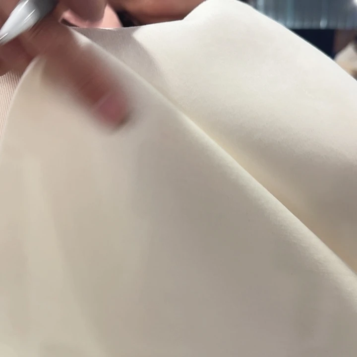 春风布业加厚布料41