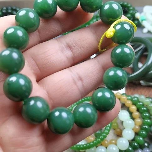 和田玉未镶嵌手链