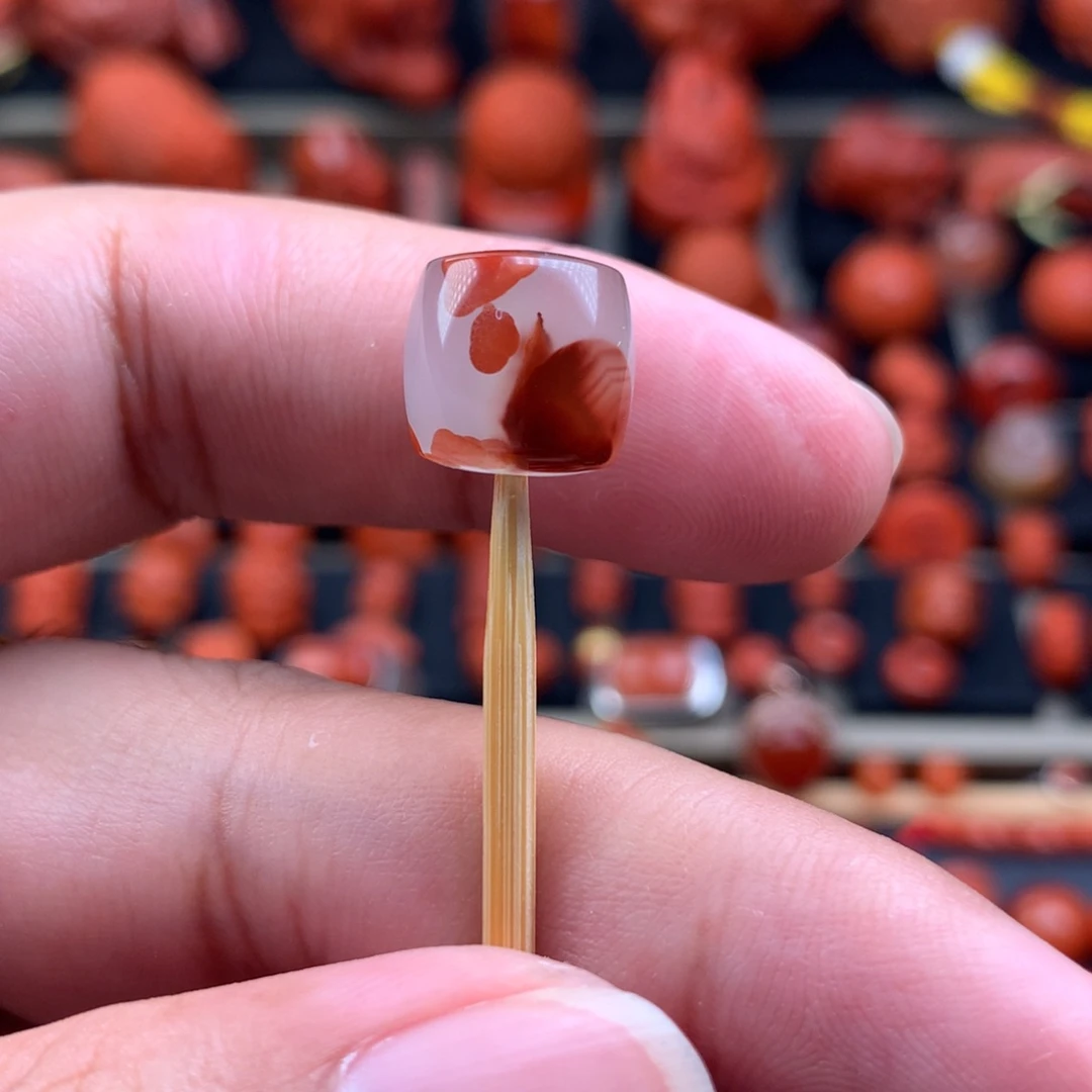 未镶嵌冰飘直切单珠11南红玛瑙