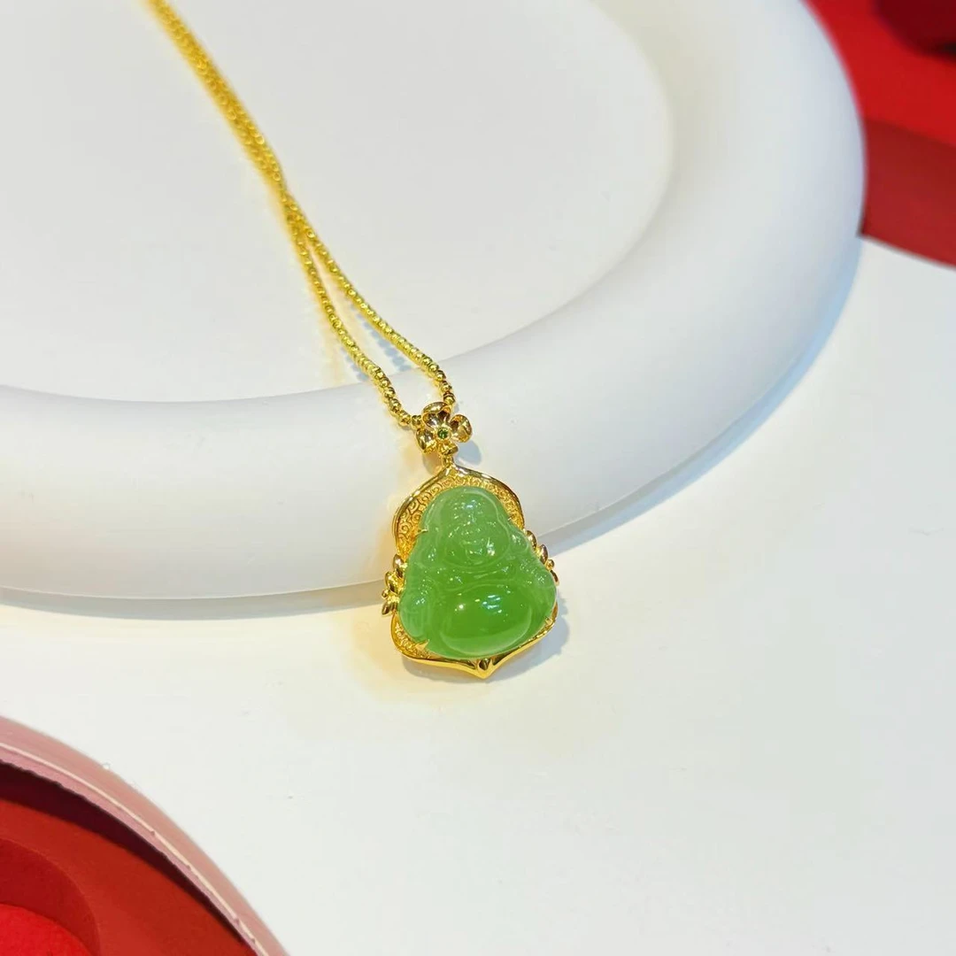 18K金四叶花镶嵌和田玉苹果绿佛HNZ10338
