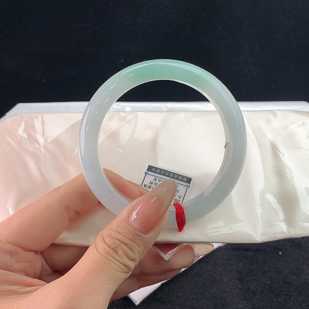 【闪购商品】未镶嵌手镯翡翠正57.8