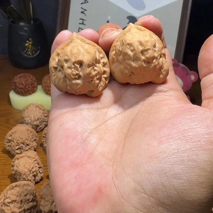 大***馆吊坠文玩核桃36尺寸邢台古蟾