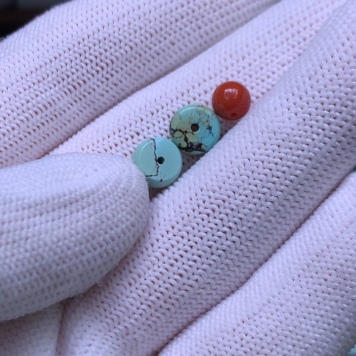 南红玛瑙未镶嵌珠宝奇石