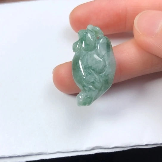 翡翠未镶嵌颈饰缅甸A货，每天下午1点半开播