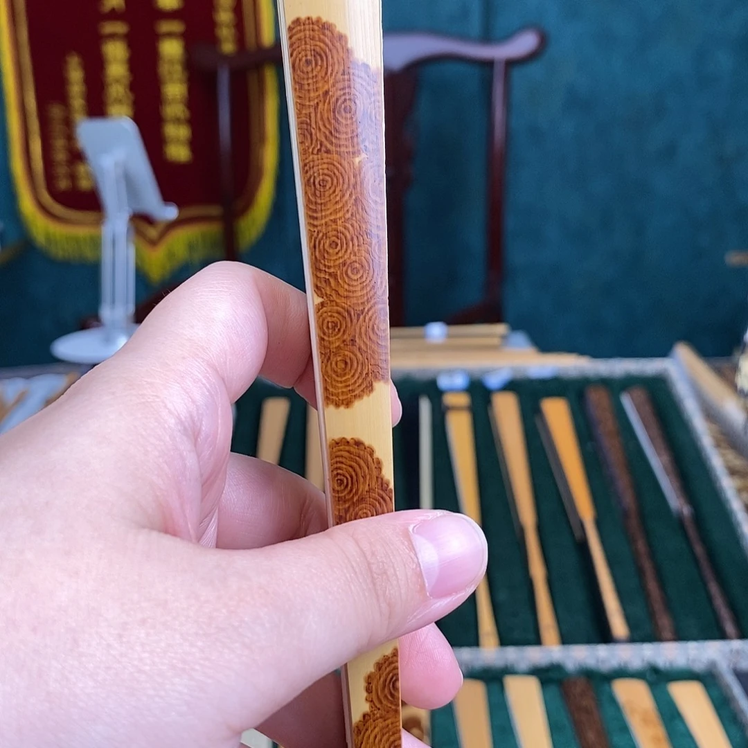 君***溯扇子扇子扇子烙画