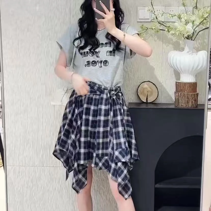 605/25716/159-9  拼接字母短袖圆领T恤格子半身裙套装两件套