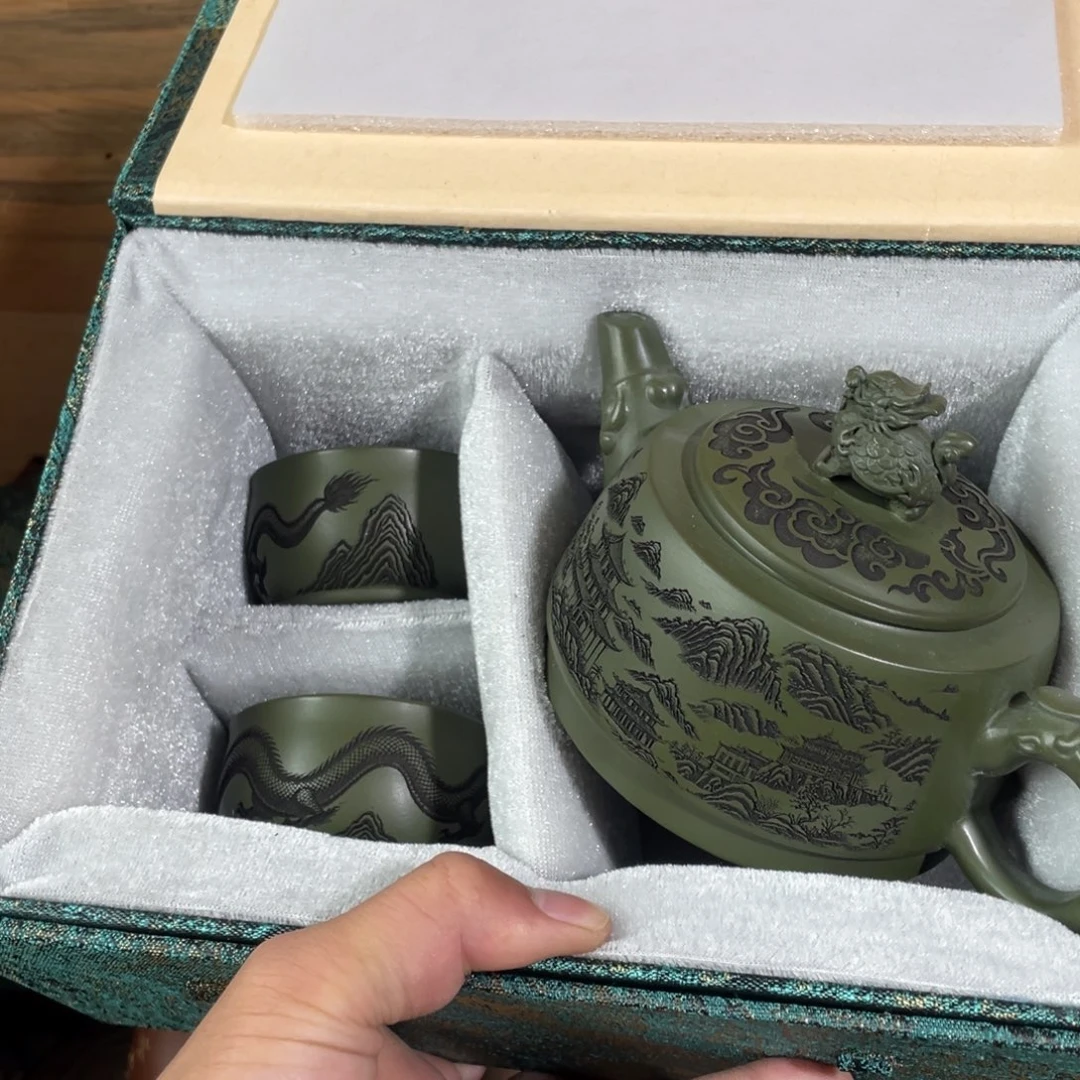 茶壶紫砂老厂紫砂壶一件。