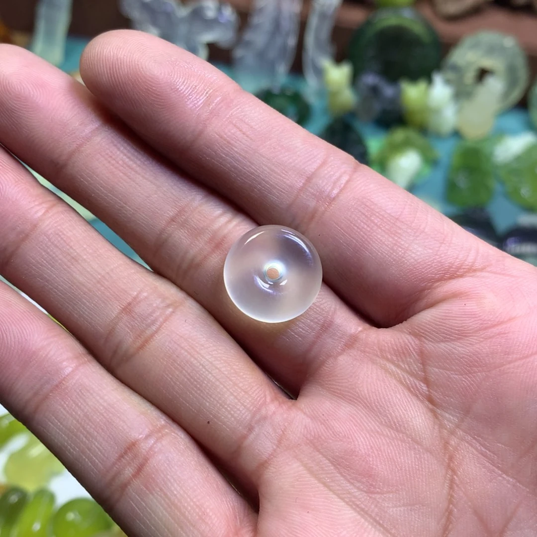 岫玉颈饰未镶嵌甜***开扣子