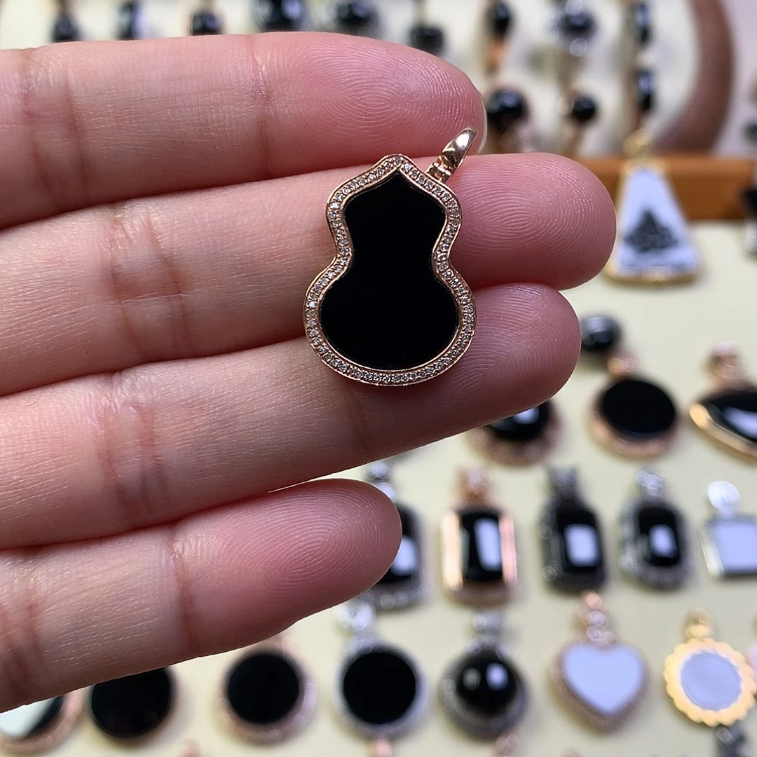 吊坠(不含链)18K金镶嵌翡翠