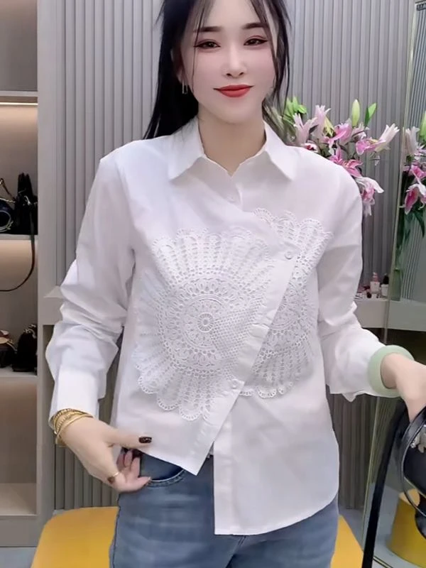 2025新款春季设计感重工钩花蕾丝拼接衬衫不规则下摆粉色衬衣上衣