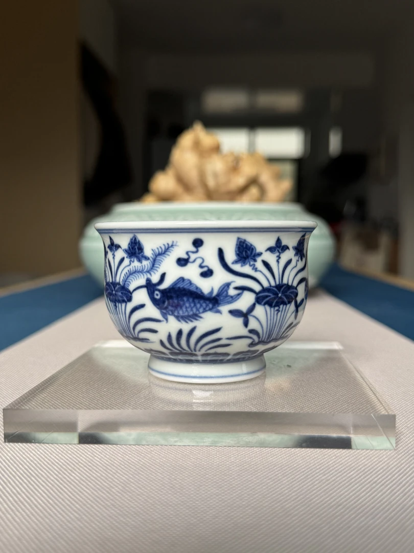青花炉式鱼藻纹主人杯陶瓷纯手工手绘复古名窑品茗杯容量约50ml
