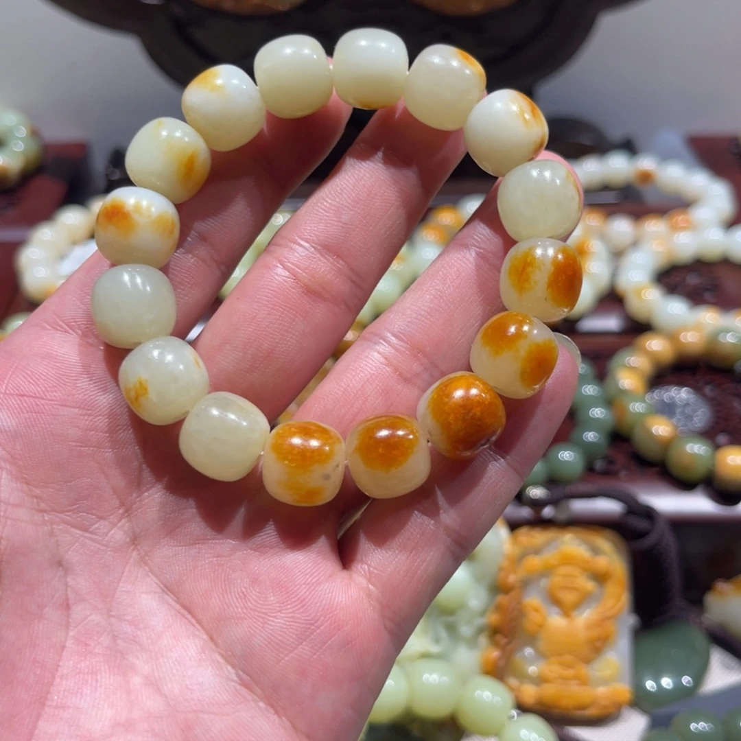 和田玉（糖玉）未镶嵌手链