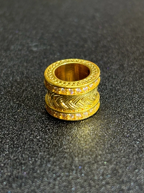 18k金 Au750 吊坠 送链子 B07