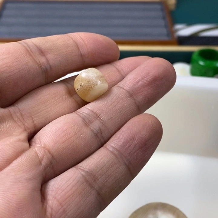 大叶紫檀（黑酸枝木类）