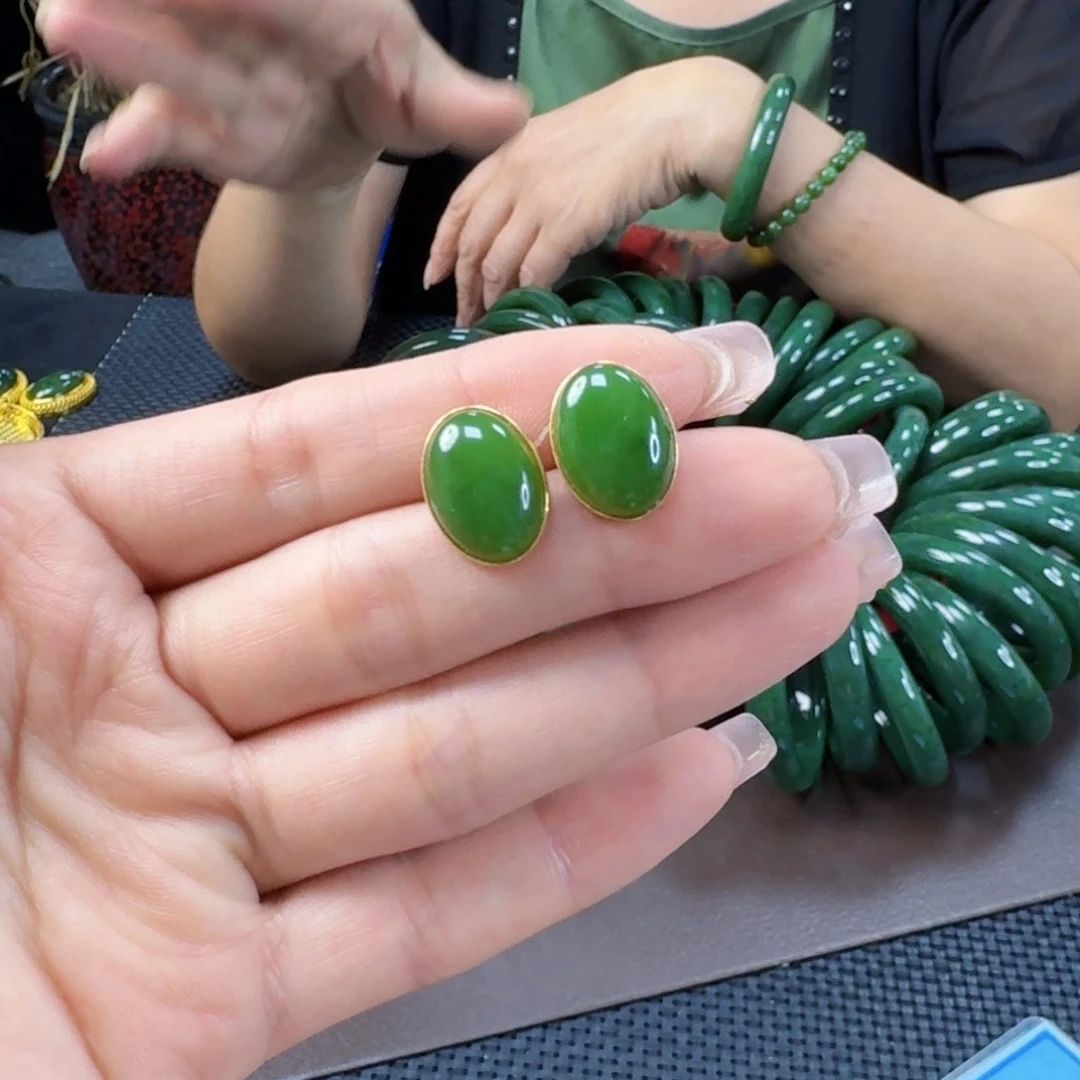 和田玉（碧玉）银S925镶嵌耳饰