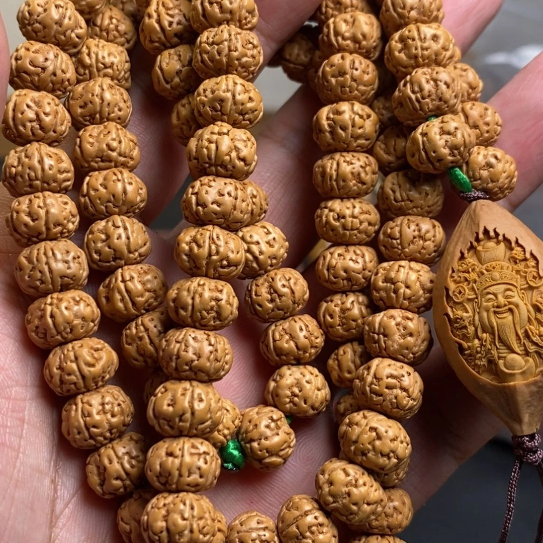 猴头核桃吊坠金刚