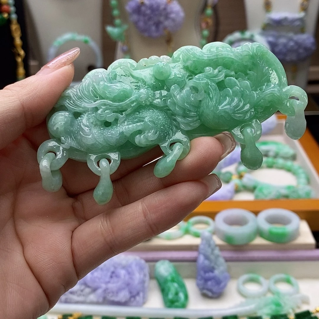 翡翠未镶嵌颈饰天然