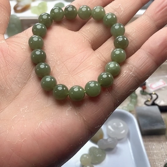 未镶嵌和田玉（糖玉）车挂