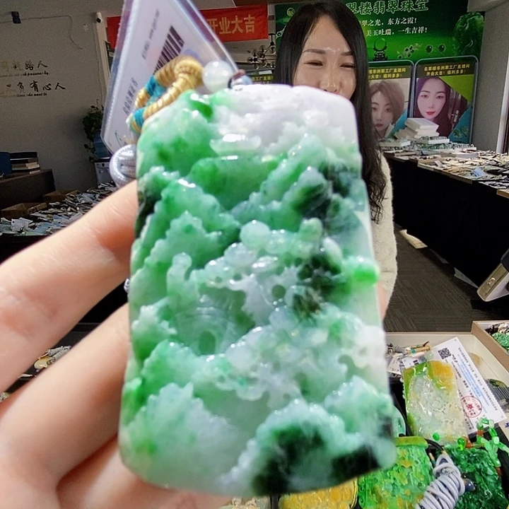 颈饰未镶嵌翡翠翡翠