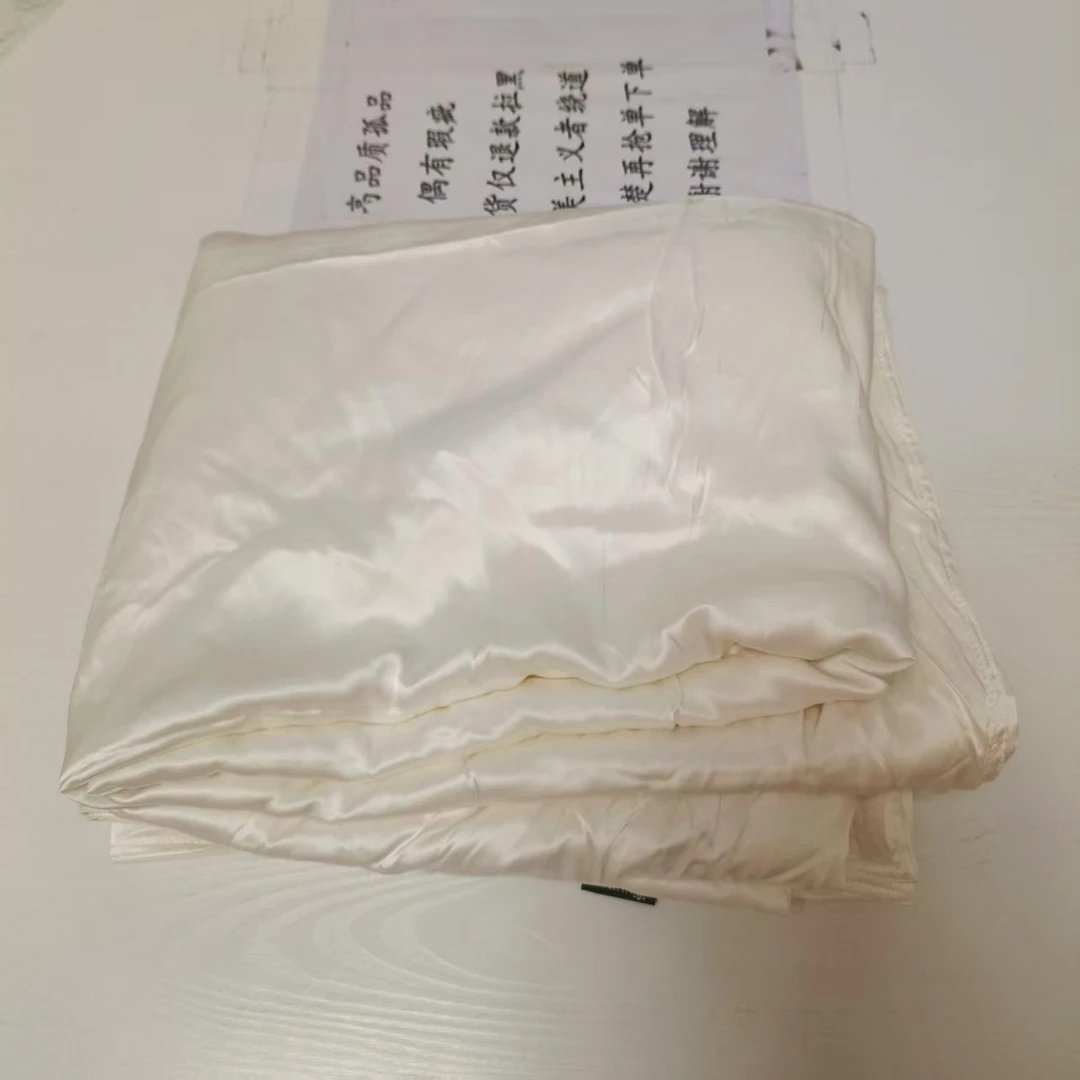 100%桑蚕丝被套 230x255cm 纯白素绉缎 25姆米重缎