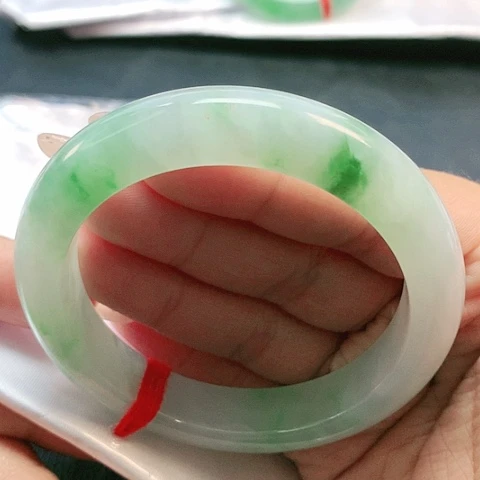 未镶嵌手镯翡翠明****✊2818