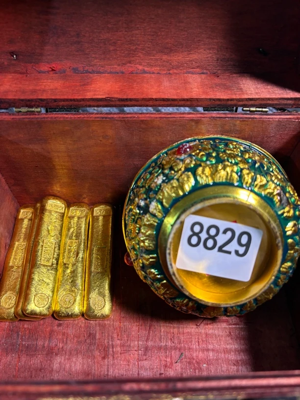 8829 家居流水摆件