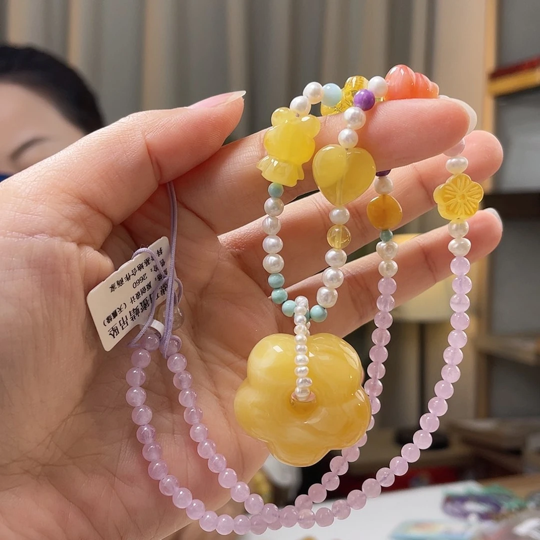 琥珀裸石未镶嵌蜜蜡吊坠