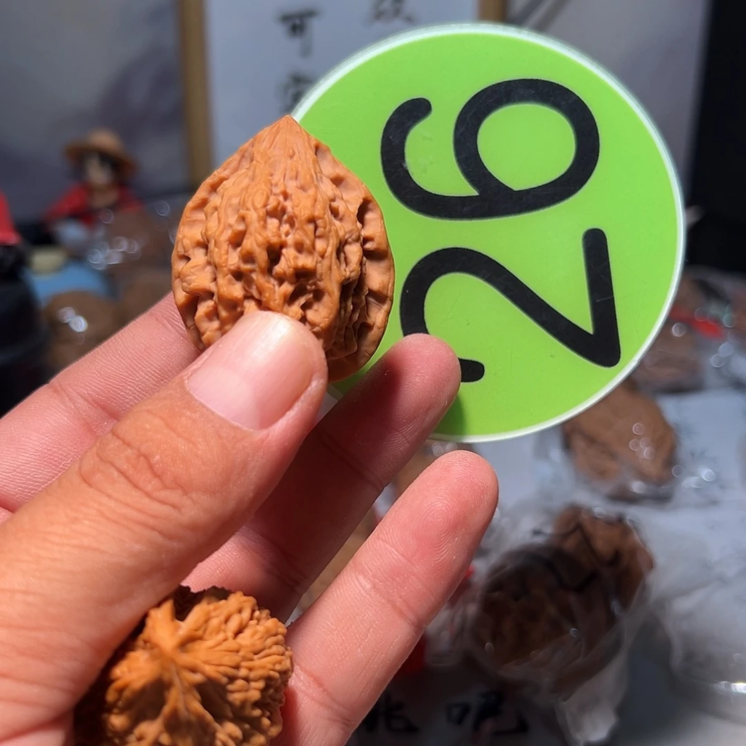 P****文玩核桃，绿色26号