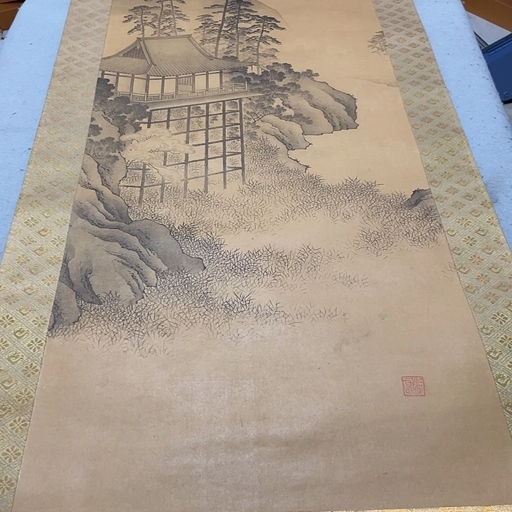李***也折扇在家呢我在外了