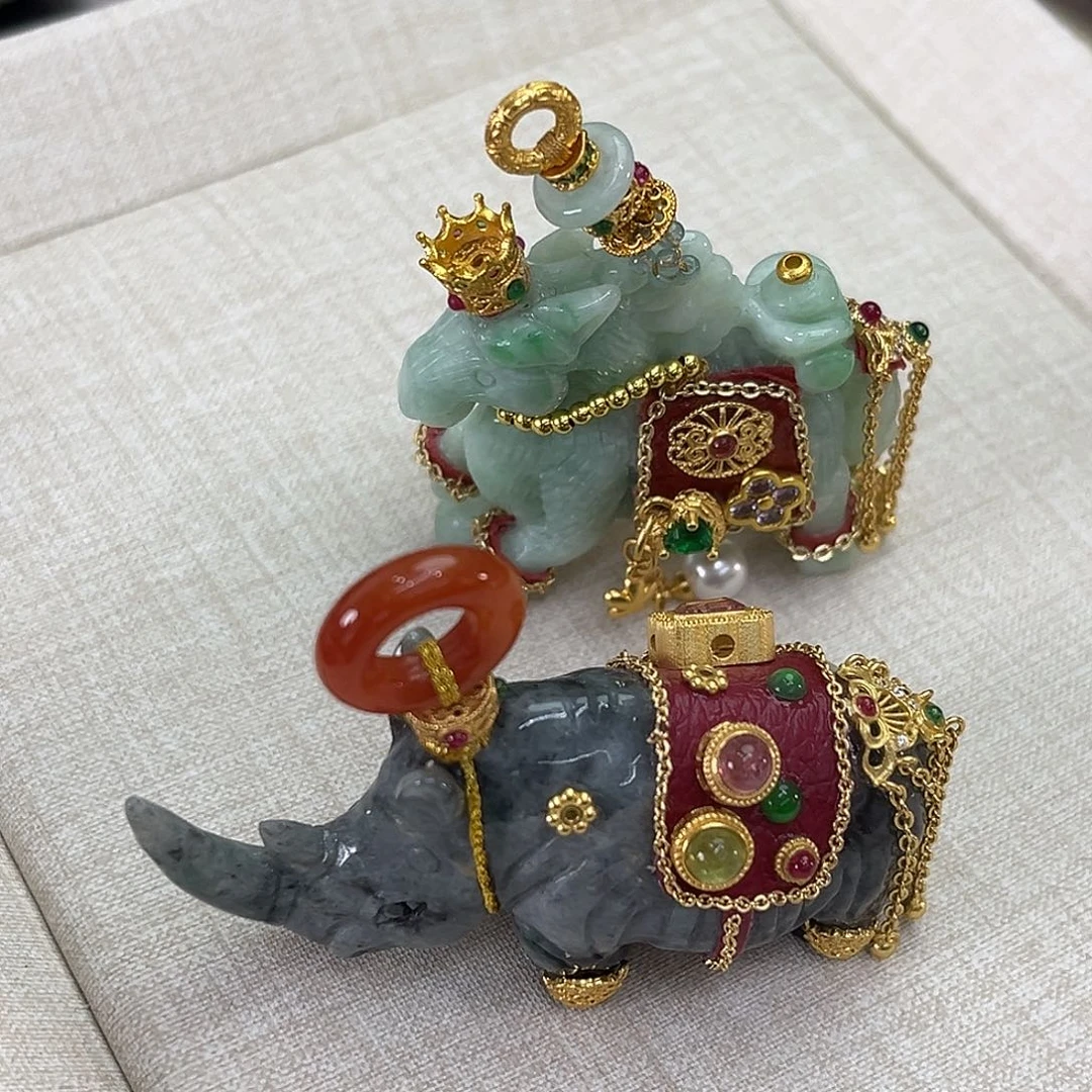 正***翡翠合金吊坠(赠链)国风