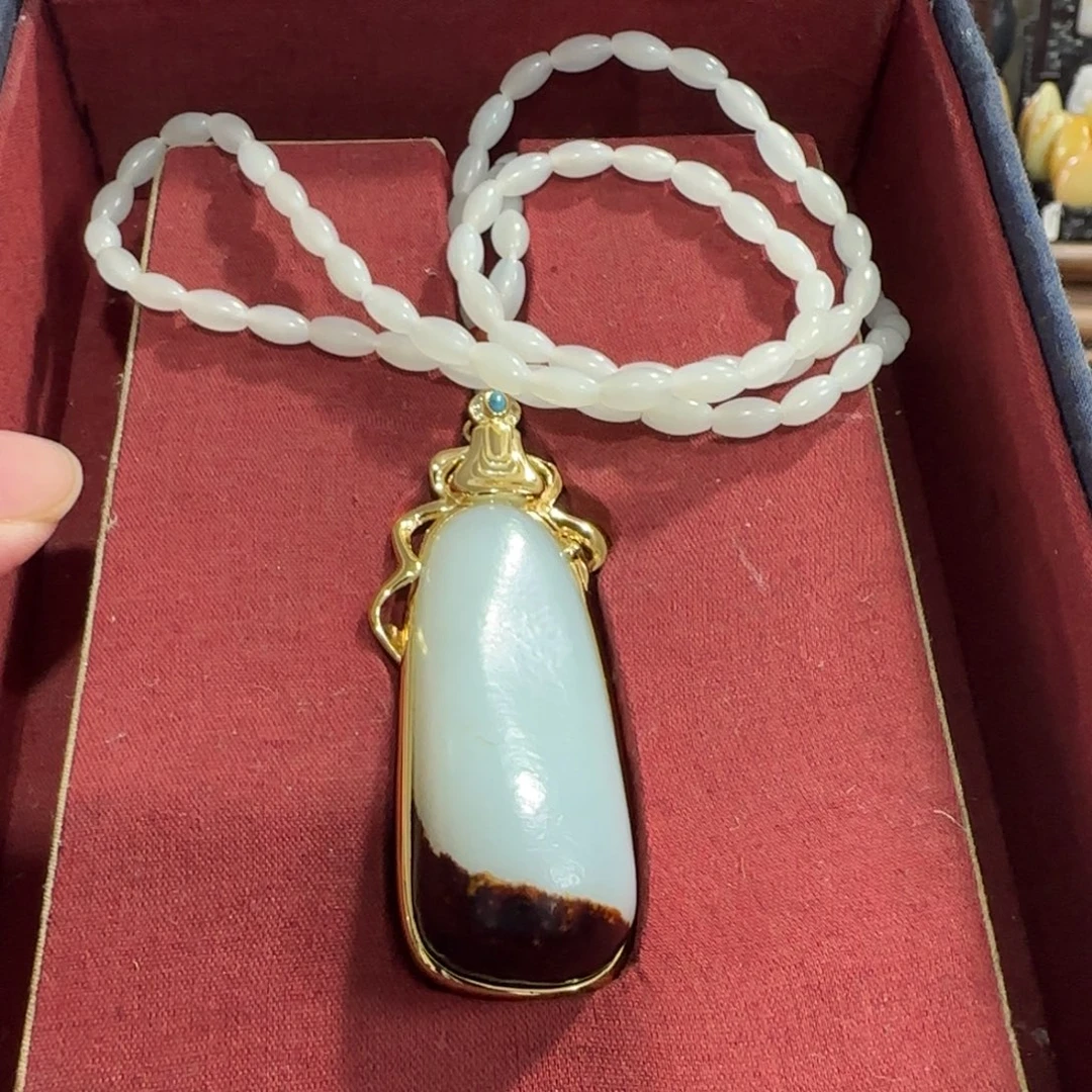 和田玉未镶嵌挂件