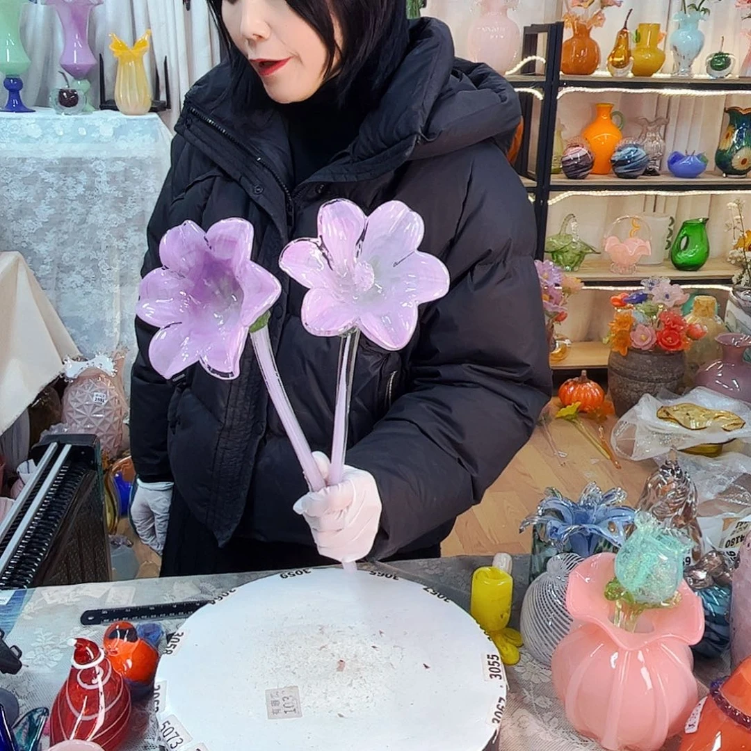 2朵百合家悦美居琉璃摆件瑕疵