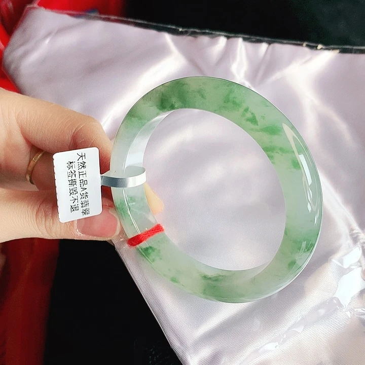 翡翠未镶嵌手镯缅甸天然a货翡翠手镯121号