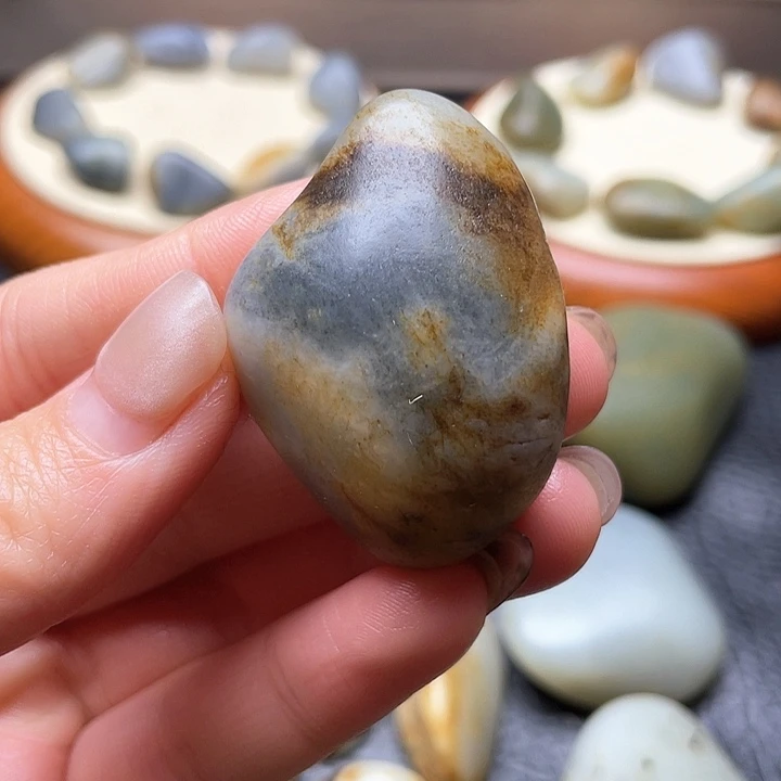 和田玉颈饰未镶嵌3