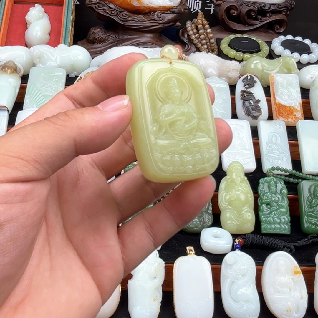 和田玉未镶嵌挂件