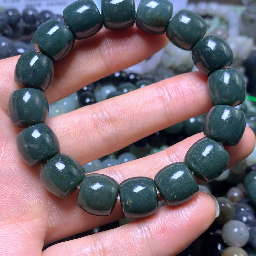 和田玉未镶嵌颈饰14