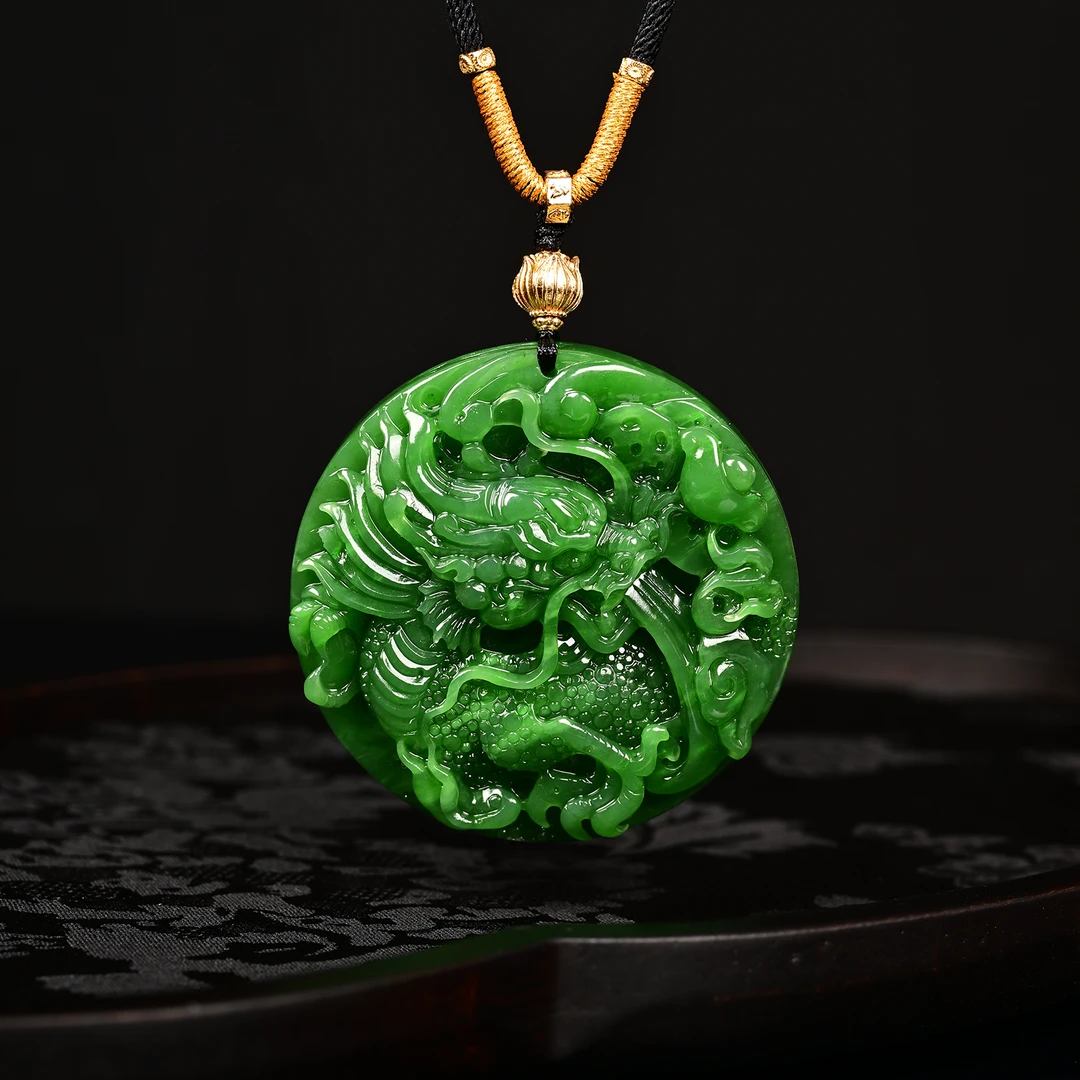 【熊总夫妇】龙牌·和田玉碧玉老坑料菠菜绿雕刻大圆牌吊坠-约50mm