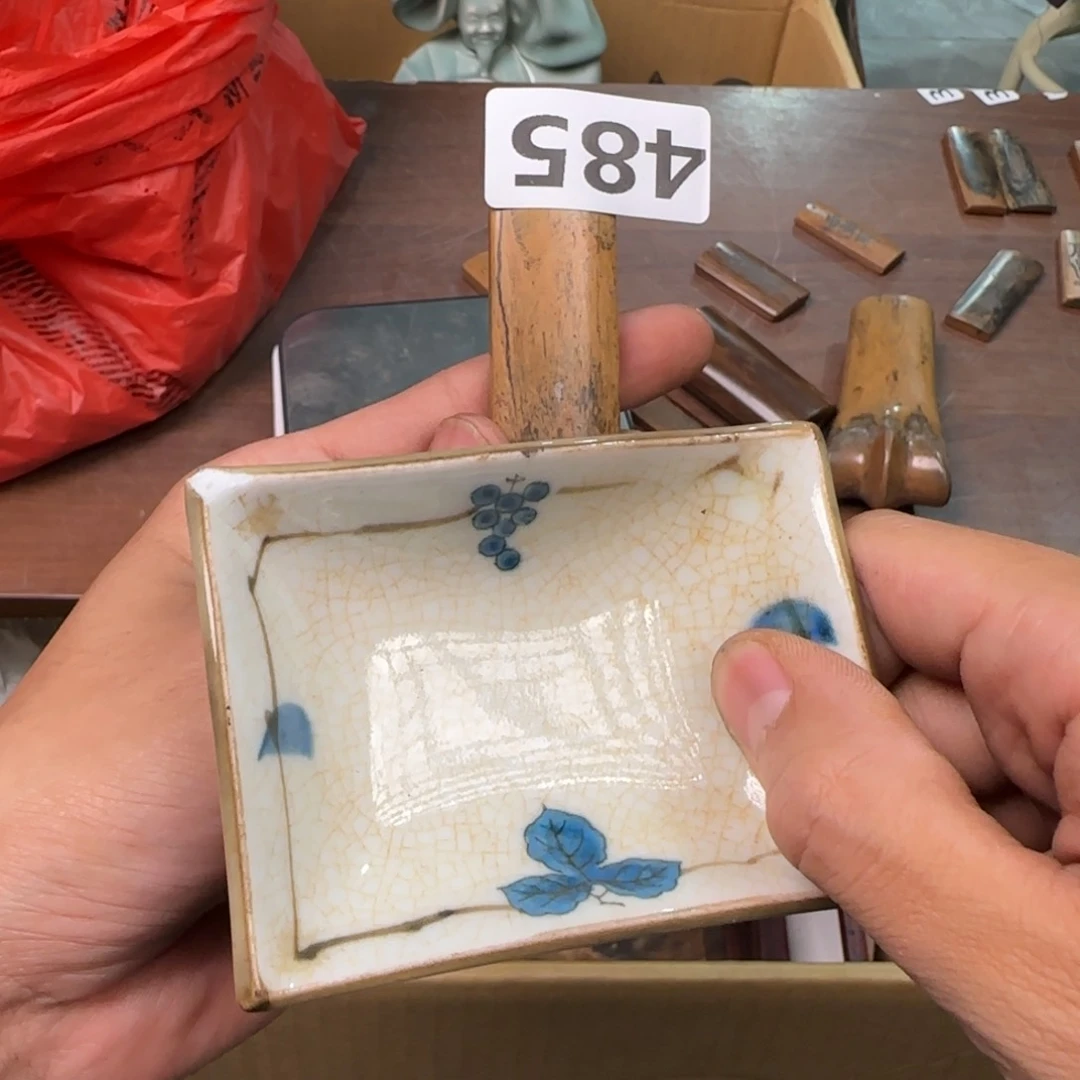 陶瓷孤品单件车里拍